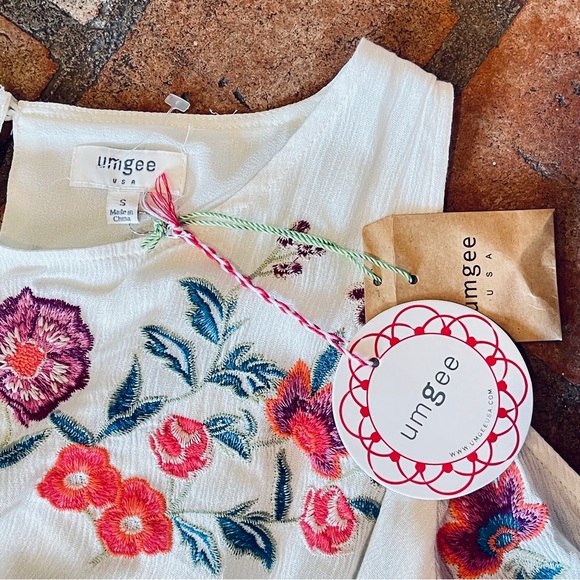 NWT Off Shoulder Floral Embroidered Mini Dress by Umgee. S - Picture 13 of 16
